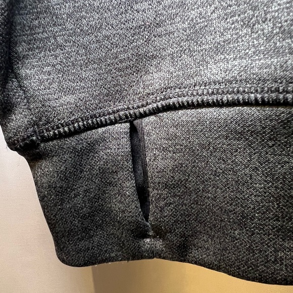 Adidas Climawarm men’s hoodie size xl. Grey and black. Washed but never worn! - Picture 5 of 7